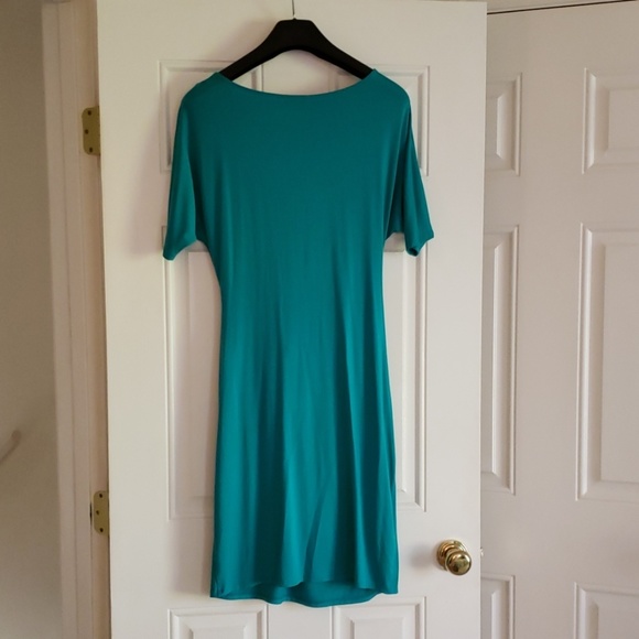 Dress - Picture 2 of 4